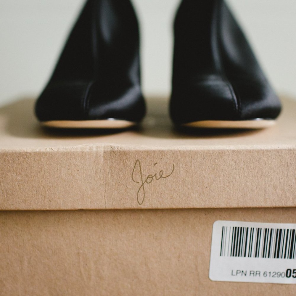 Joie Women's Yvettia Bootie Black 39 - Picture 4 of 6